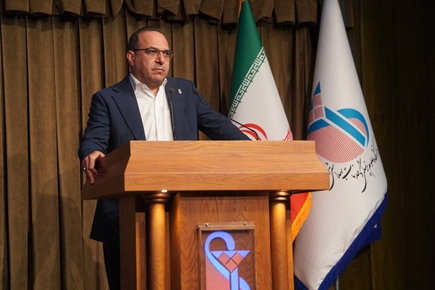 قدردانی رئیس دانشگاه علوم پزشکی ایران از بانوان دانشگاه؛ زنان، ستون‌های پنهان نظام سلامت